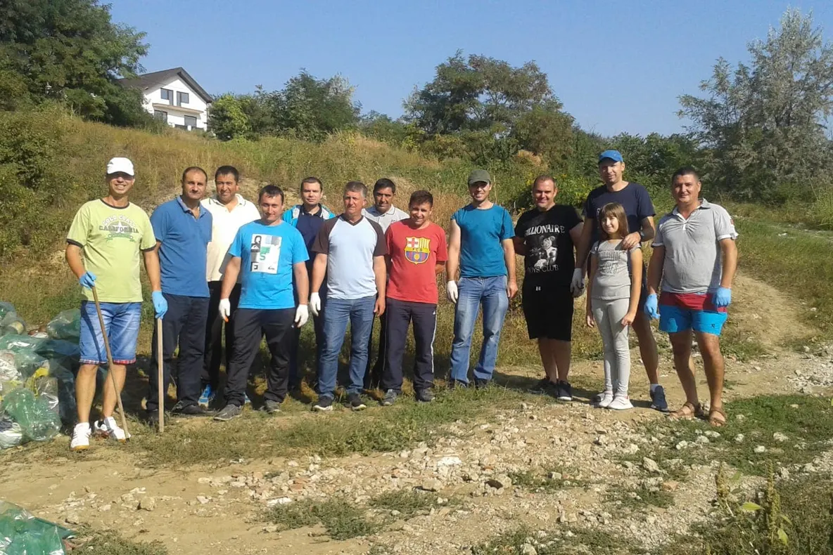Angajații IJSU Vaslui au participat la Ziua Curățeniei