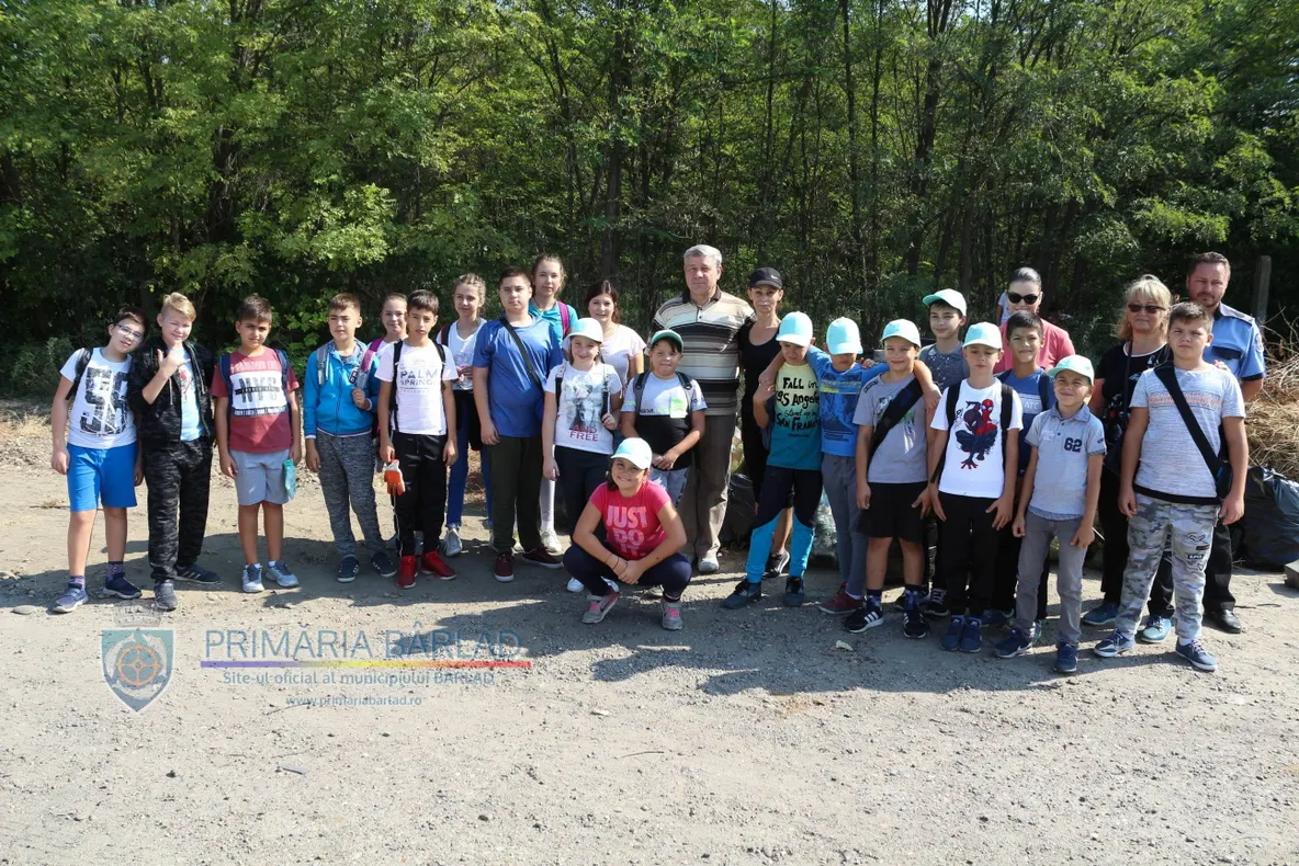 Bârladul, fruntaș la nivel județean de „Ziua Națională și Globală a Curățeniei”