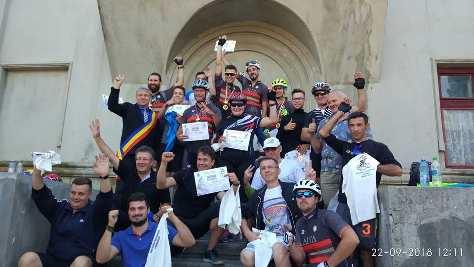 Au pedalat și au câștigat sănătate