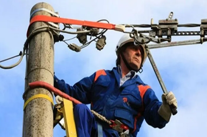 Trei localități din județul Vaslui fără curent electric în perioada 3-17 decembrie