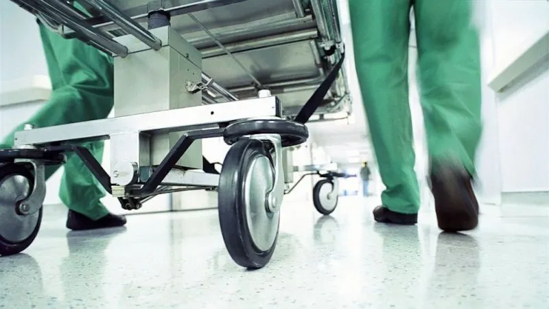 O femeie din Bârlad a ajuns la spital după ce a băut antigel din greșeală