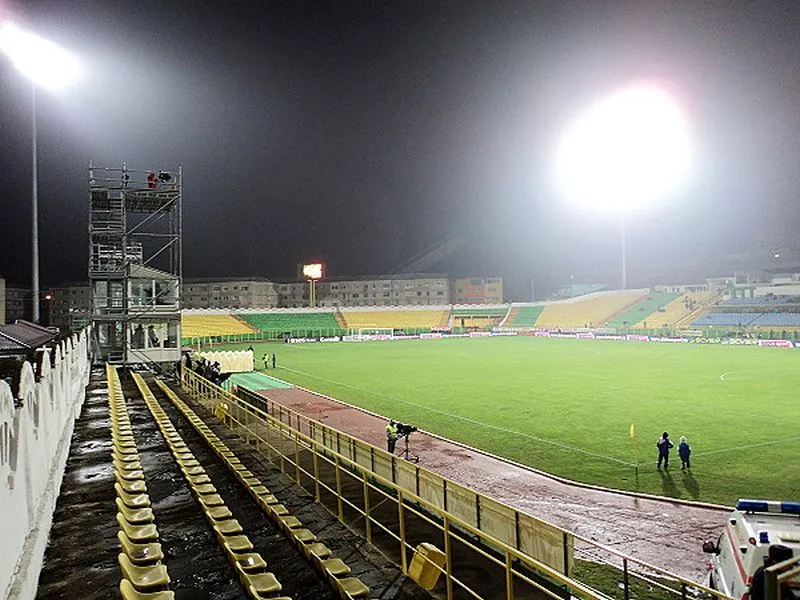 Derby în nocturnă la Vaslui