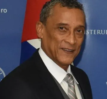 Ambasadorul Cubei în România, vizită fulger la Vaslui