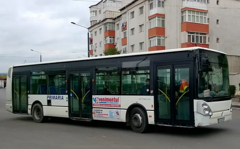 Salariații de la Transurb cer demisa directoarei Plăcintă
