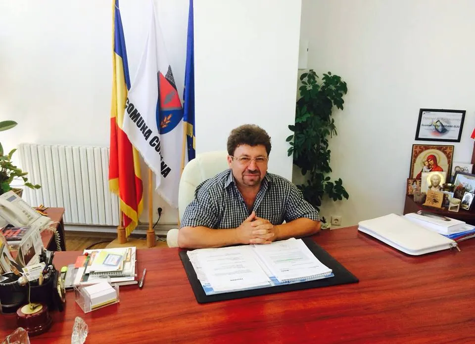 Drumul Rafaila-Negrești, blocat de localnici