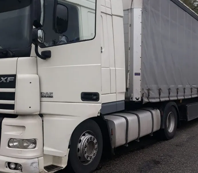 Șofer de TIR din Vaslui, depistat băut la volan de polițiștii din Vâlcea