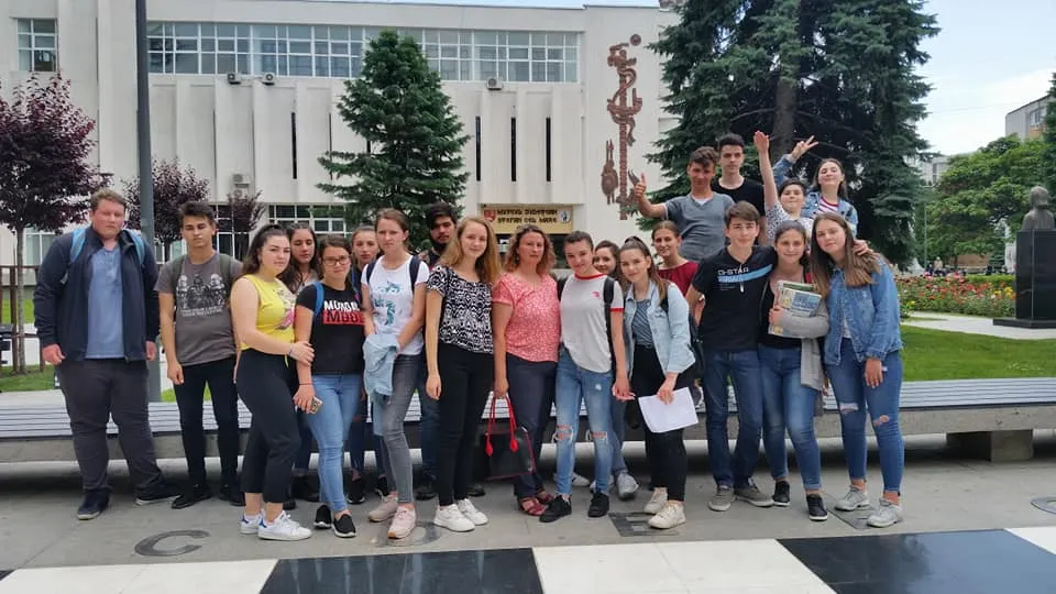 Elevii de la Liceul ”Ștefan Procopiu”, seduși de lectură!