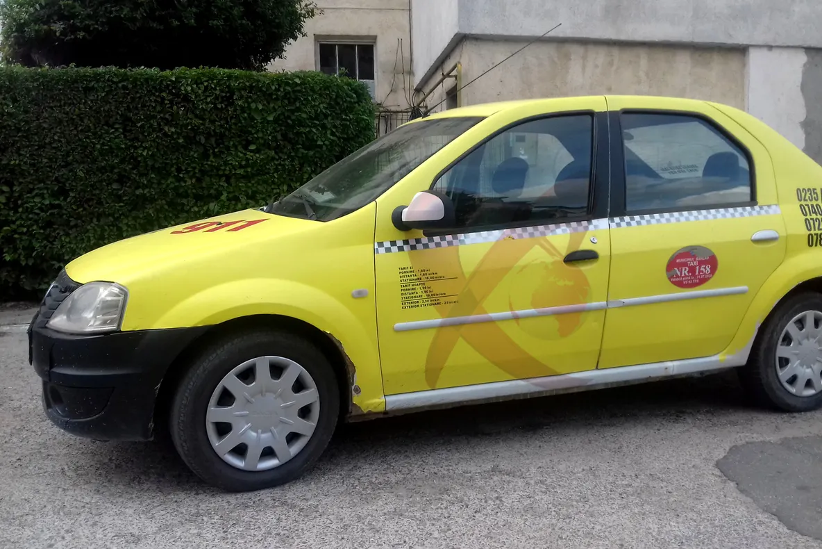 Taximetrist bârlădean prins cu 1,37 alcoolemie la volan, în timpul serviciului