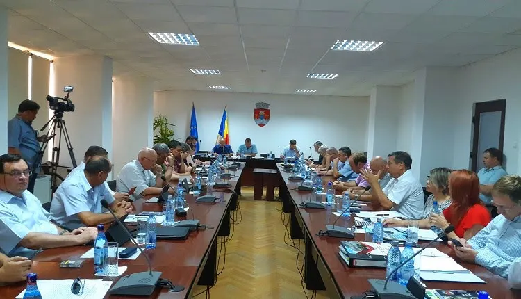 Penalități șterse pentru vasluienii care achită integral datoriile la Primărie