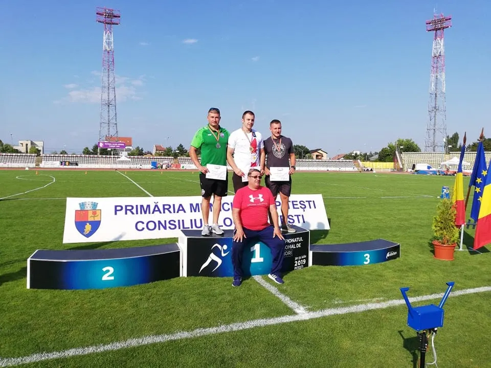 Andrei Micu, cel mai bun din țară la aruncări