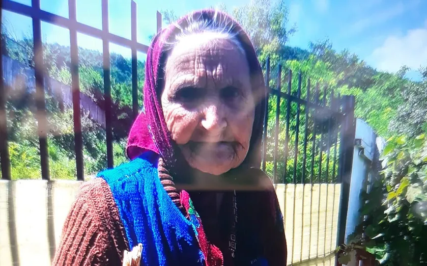Apelați 112 dacă ați văzut această femeie!