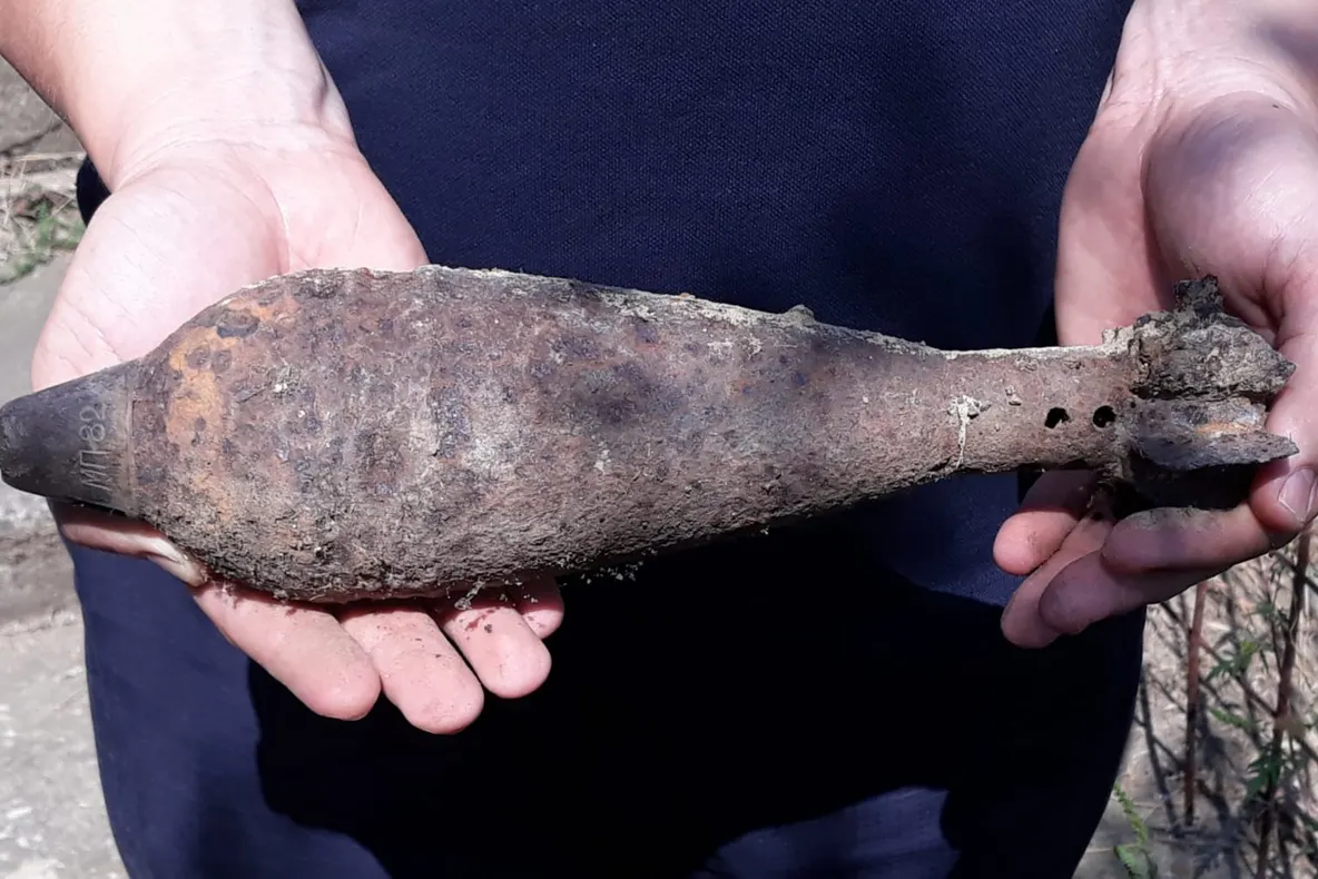 Bombă de aruncător, descoperită în localitatea Urlați!