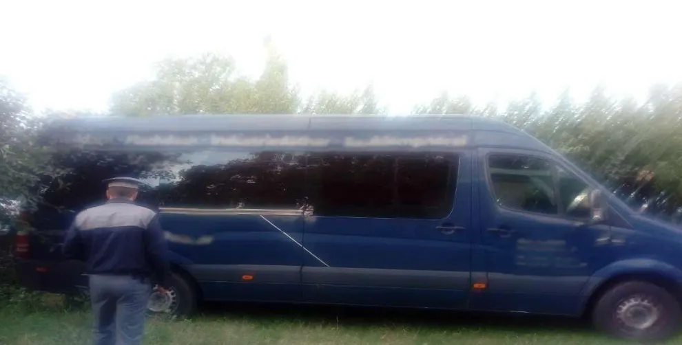 Autovehicul Mercedes Sprinter semnalat furat din Germania, depistat la controlul de frontieră