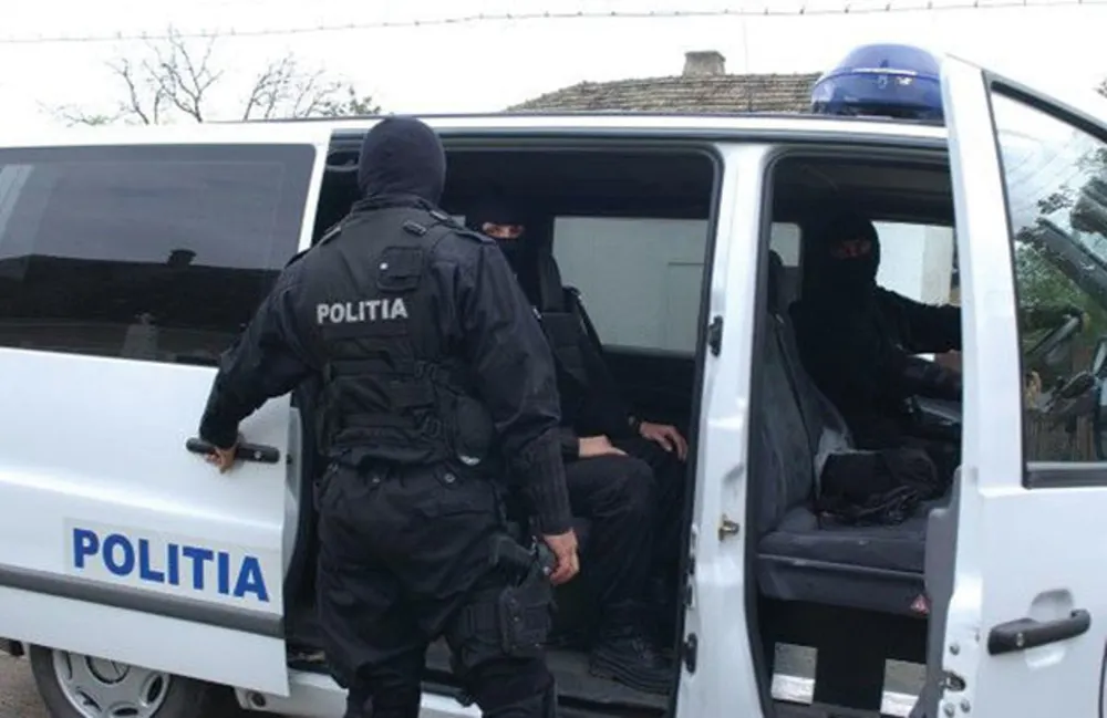Vasluian reținut de polițiști, după ce a încălcat ordinul de protecție