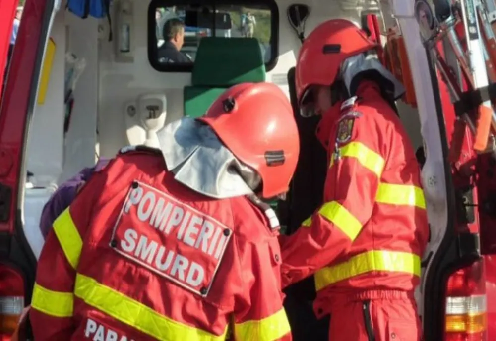 Un vasluian a zburat cu mașina pe un câmp, după care a plecat de la locul accidentului