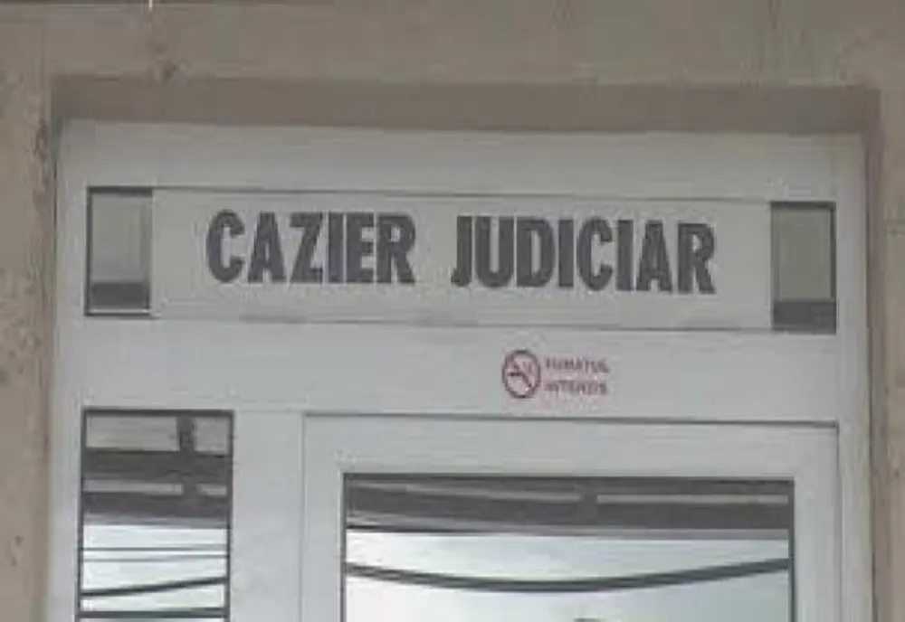 ORAR DE LUCRU. Când puteți solicita cazierul judiciar în perioada sărbătorilor