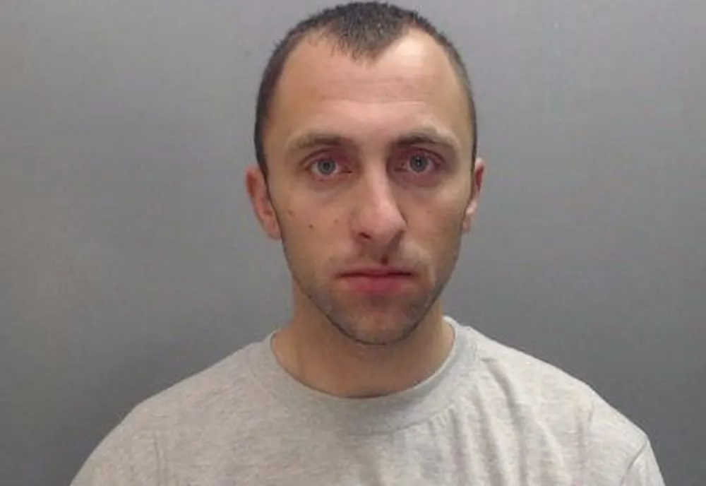 Violator din județul Vaslui, condamnat la 10 ani de închisoare în UK pentru viol. Britanicii îl trimit să execute pedeapsa în România!