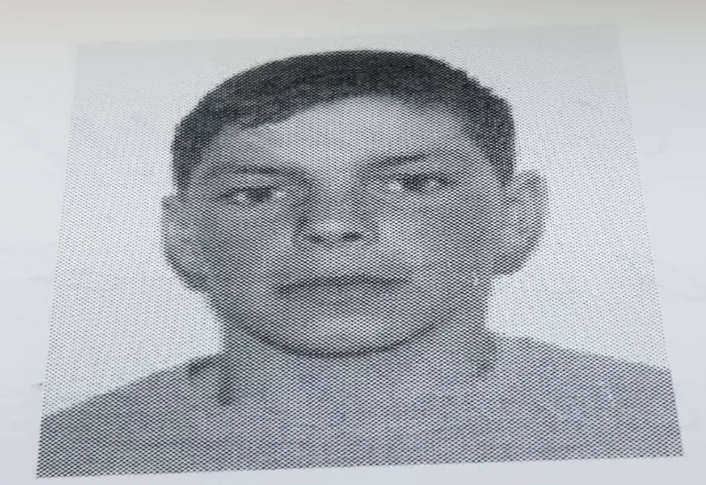 L-ați văzut? Sunați imediat la poliție dacă aveți informații!