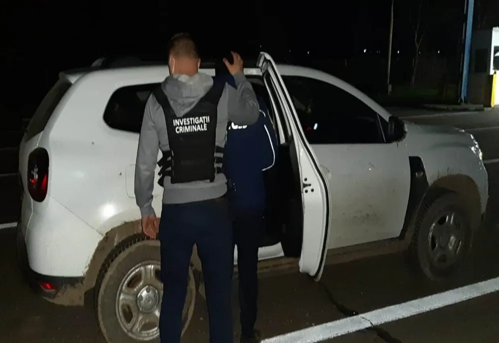 Autorul unui jaf armat căutat de autorităţile din România și Germania, depistat la Albiţa