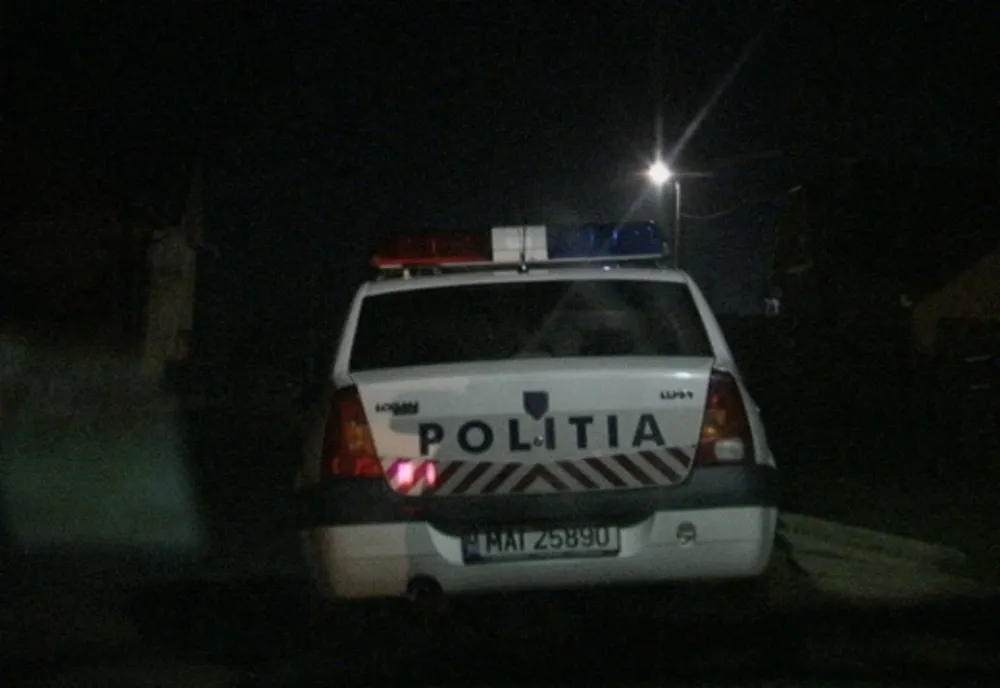 Amenzi de 7.500 de lei pentru 31 de persoane prinse fără declarație privind deplasarea după ora 23
