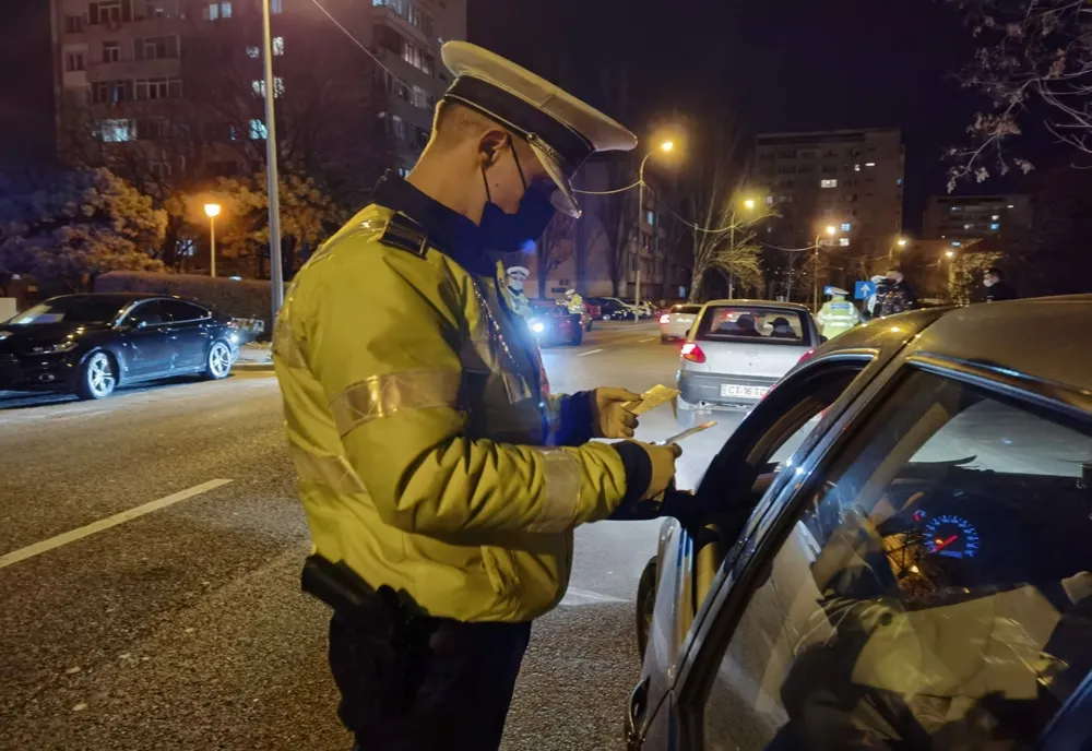 „Plăcerea” unui tânăr de a conduce fără permis, i-a adus 5 dosare penale