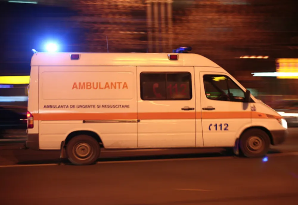 Fetiță de 1 an, găsită înecată cu capul într-o găleată cu apă!