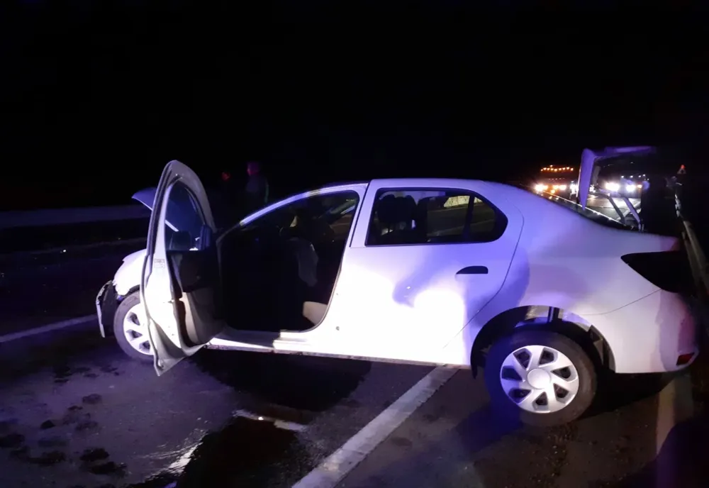 Doi bărbați, victime într-un accident rutier, au ajuns la spitalul din Bârlad