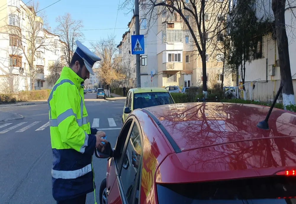 Trafic rutier în siguranță, în minivacanță