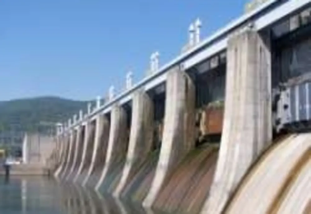 Curtea Constituțională decide dacă este legală construcția de hidrocentrale mici în ariile protejate din România