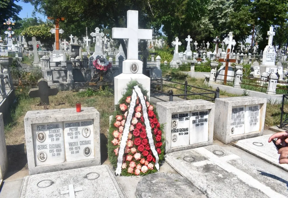 S-au împlinit zece ani de la moartea sculptorului Marcel Guguianu