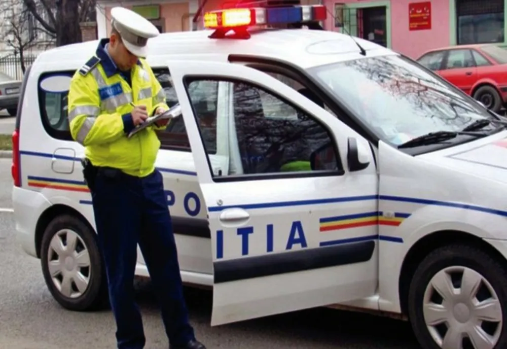 A crezut că poate conduce un autoturism înmatriculat în străinătate cu permisul suspendat