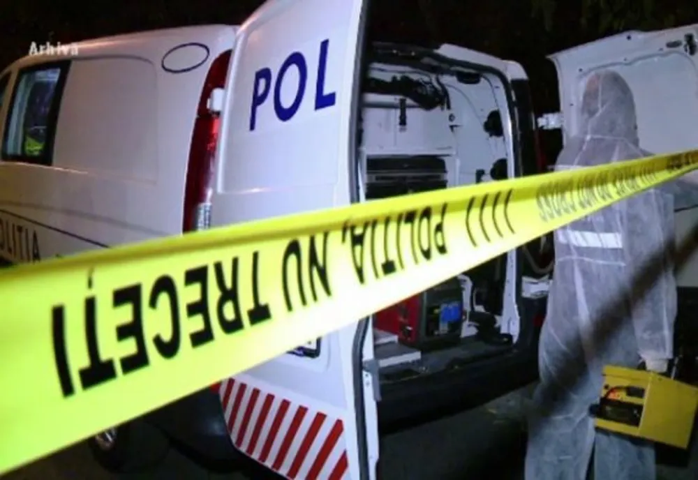 Moarte SUSPECTĂ în județul Vaslui: bărbat, găsit fără suflare, în plină stradă. Poliția a deschis dosar penal