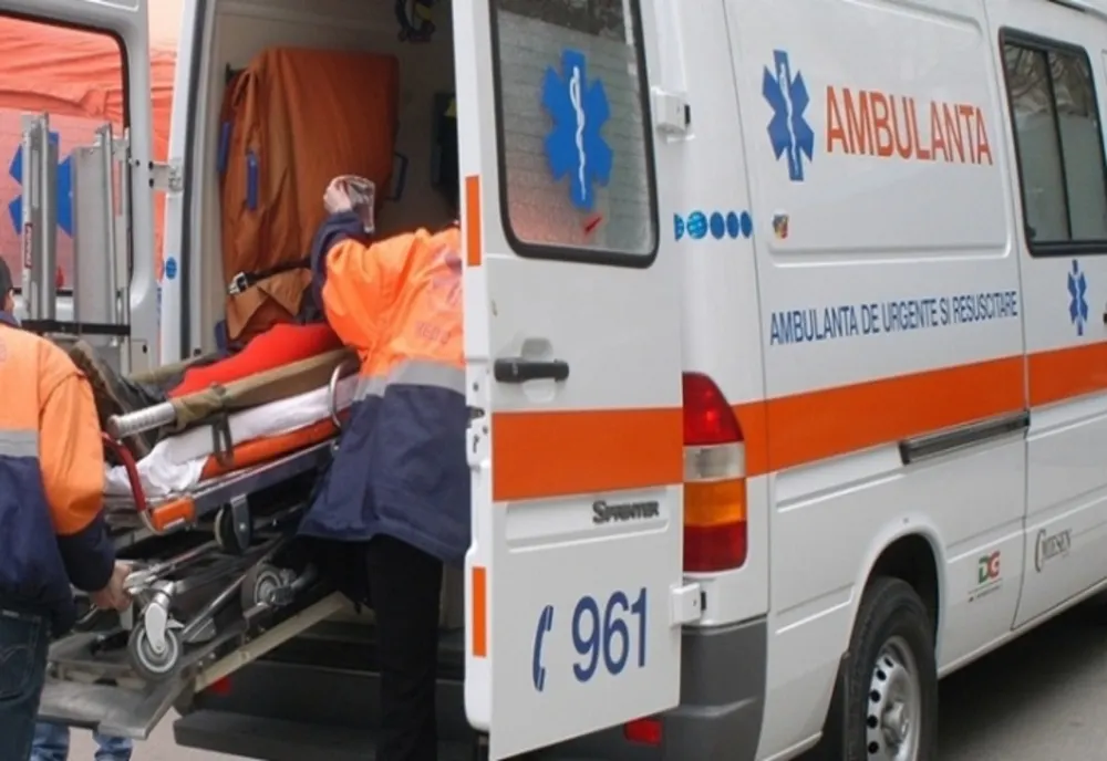 Accident de muncă în Sebeș! Trei bărbați au ajuns la spital