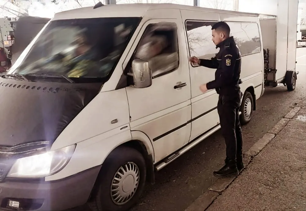 La volan, fără permis de conducere corespunzător