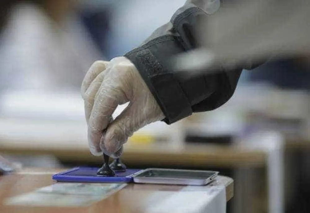 CUM ÎȚI POȚI EXERCITA DREPTUL LA VOI DUMINICĂ, PENTRU TURUL 2 AL PREZIDENȚIALELOR. AEP VINE CU PRECIZĂRI