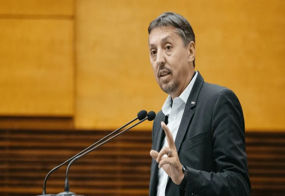 Norma didactică rămâne neschimbată. Ministrul Educației: "Nu există discuții"