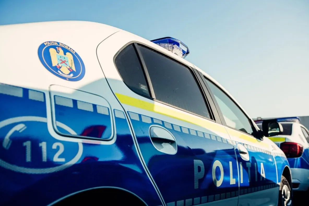 Șase persoane reținute într-un dosar privind comerțul ilegal cu țigarete. Peste 44 de percheziții în șase județe și în București
