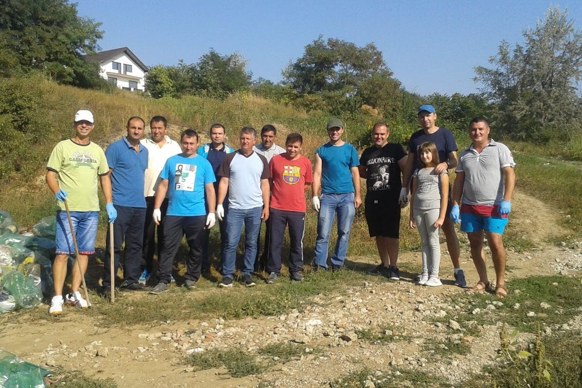 Angajații IJSU Vaslui au participat la Ziua Curățeniei