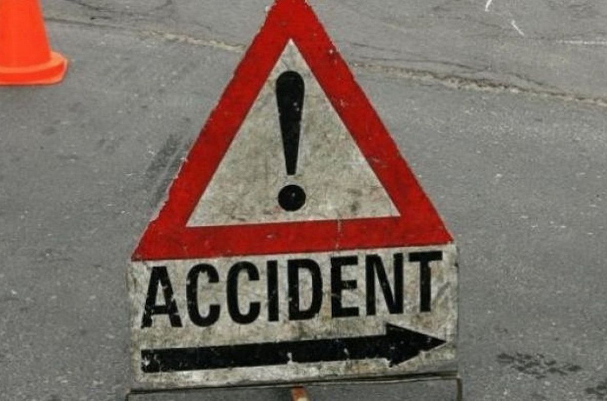 Biciclist acroșat de un TIR la Costești