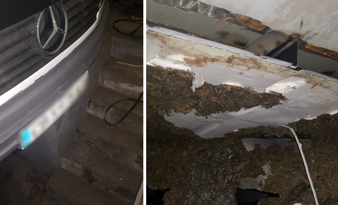 Peste 2.600 de pachete cu țigări de contrabandă, descoperite ascunse în plafonul dublu al unui microbuz