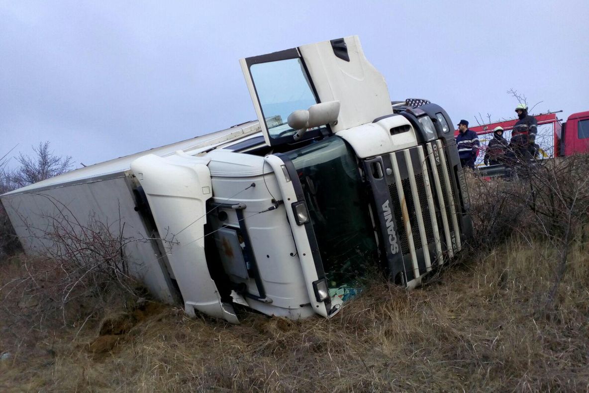 Pericol de explozie: Scurgeri de combustibil pe DN2F