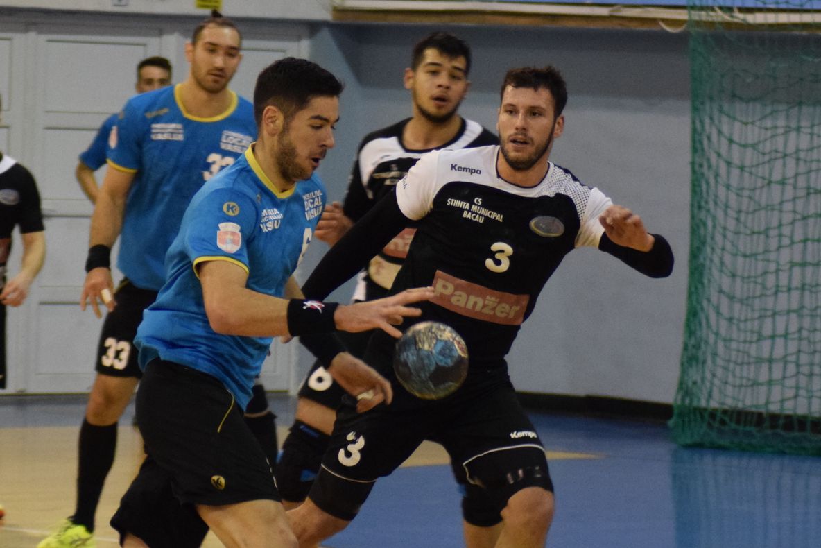 CSM Vaslui iernează pe primul loc