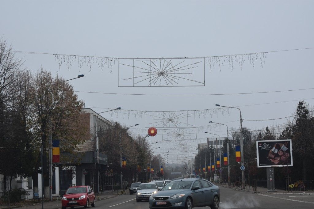 Iluminatul festiv al Bârladului, pregătit să întâmpine Centenarul Marii Uniri