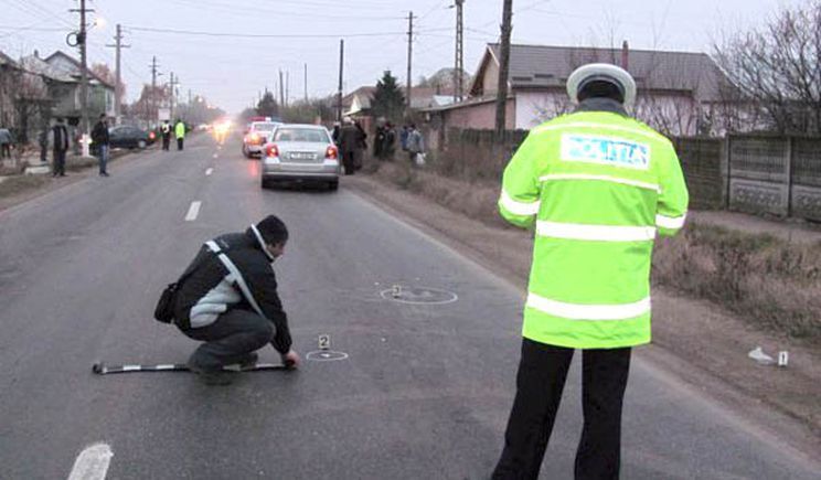 Polițist băgat în spital de un șofer imprundent