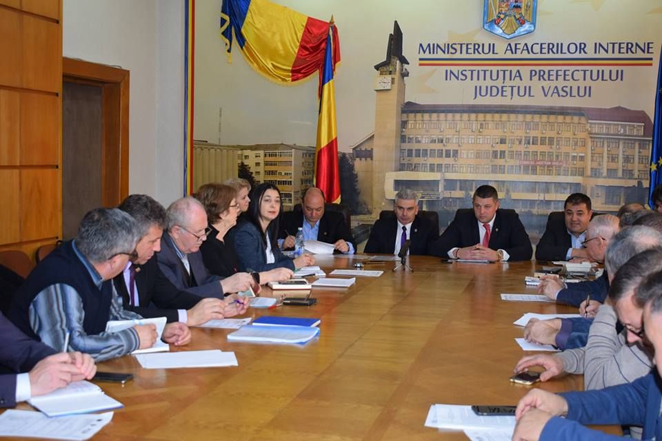 Noua lege a pensiilor, dezbătută la Prefectură