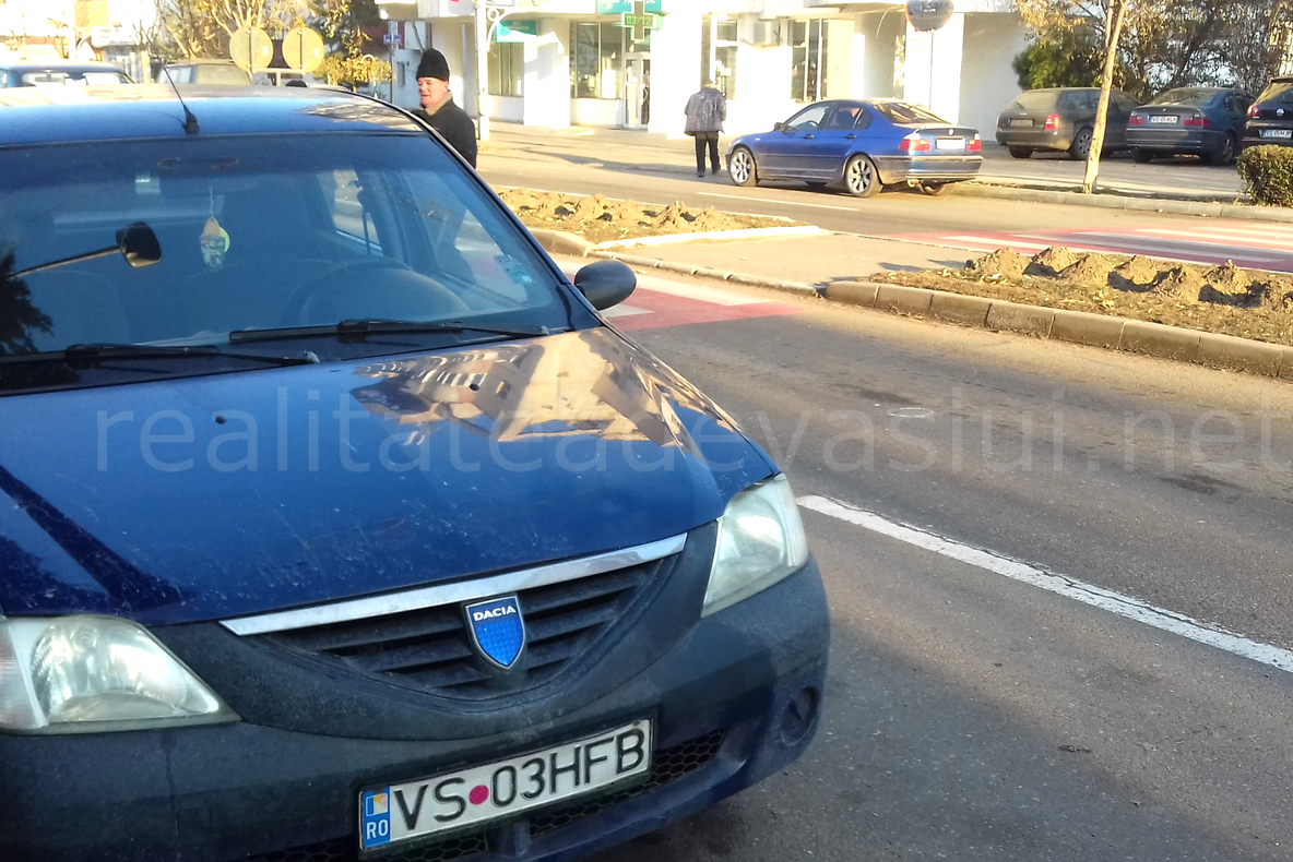 Bârlădean accidentat pe trecerea de pietoni de un șofer neatent