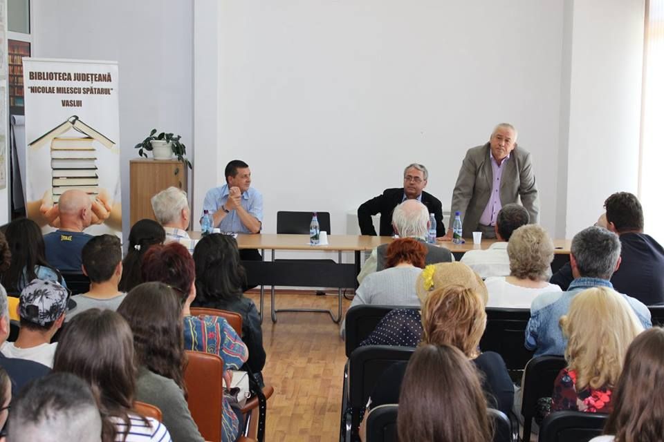 Conferința ”Laic, despre Paști”, la bibliotecă!