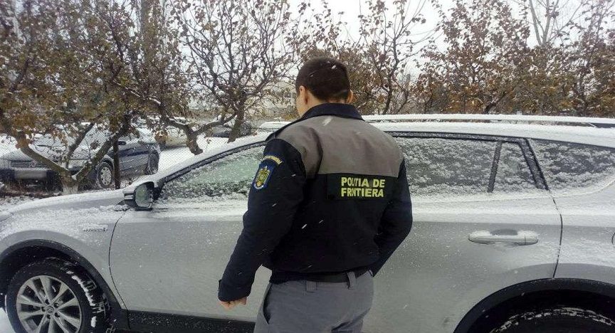 Autoturism furat din Italia, descoperit în vama Albița