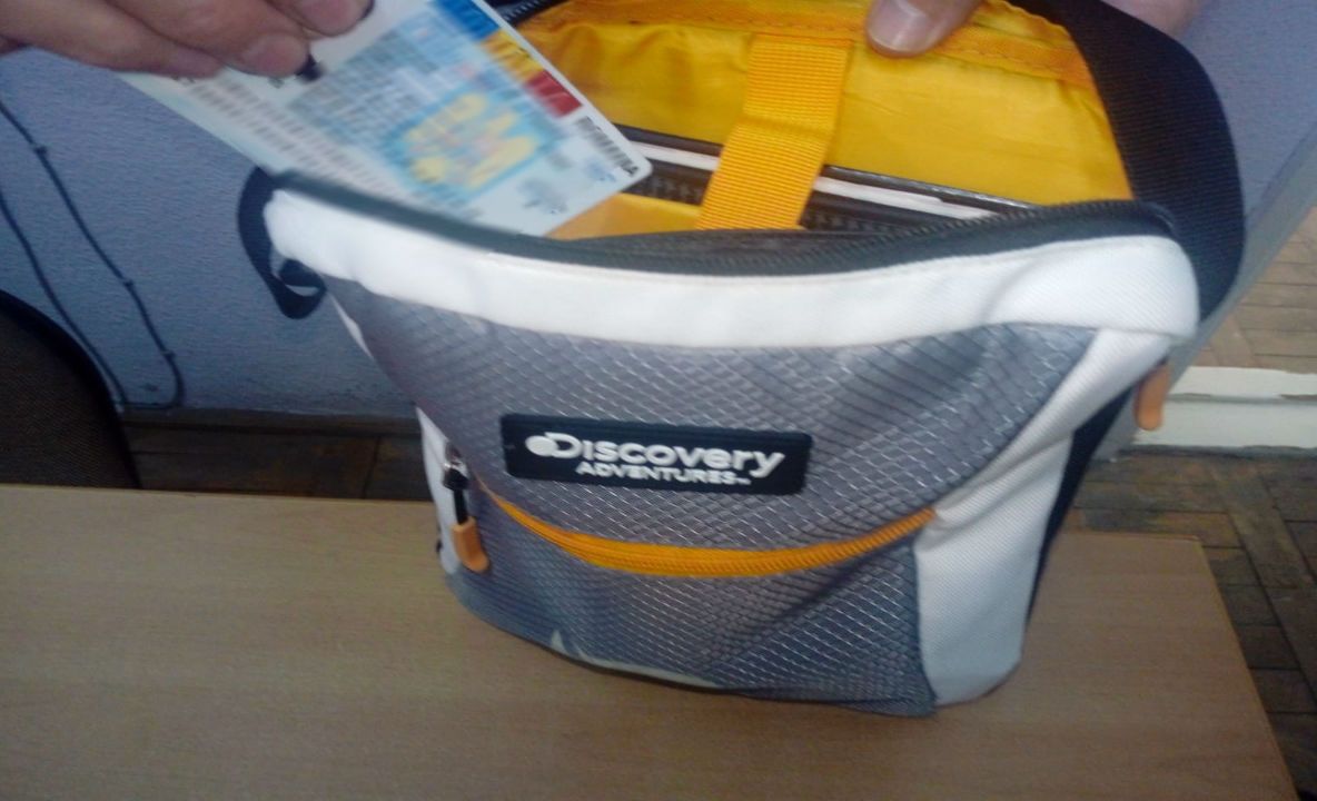 Cărți de identitate false descoperite la controlul de frontieră