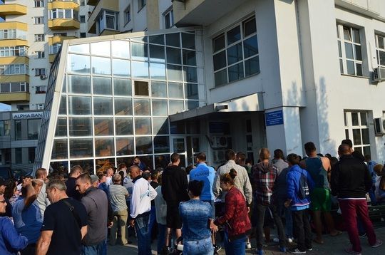 Mii de pașapoarte eliberate în 2018